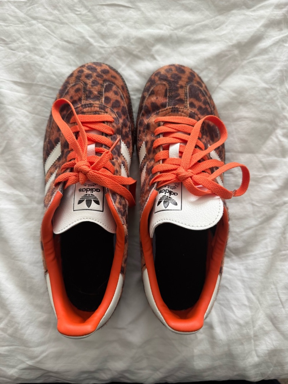 Adidas 🐆 🧡 W9